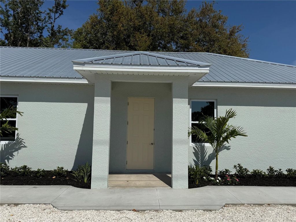 Photo of 3525 Mcintosh Road, Sarasota, FL 34232 (MLS # A4644626)