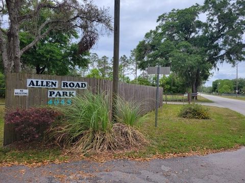 Photo of 4045 Allen Rd, Zephyrhills, FL 33541 (MLS # TB8407071)