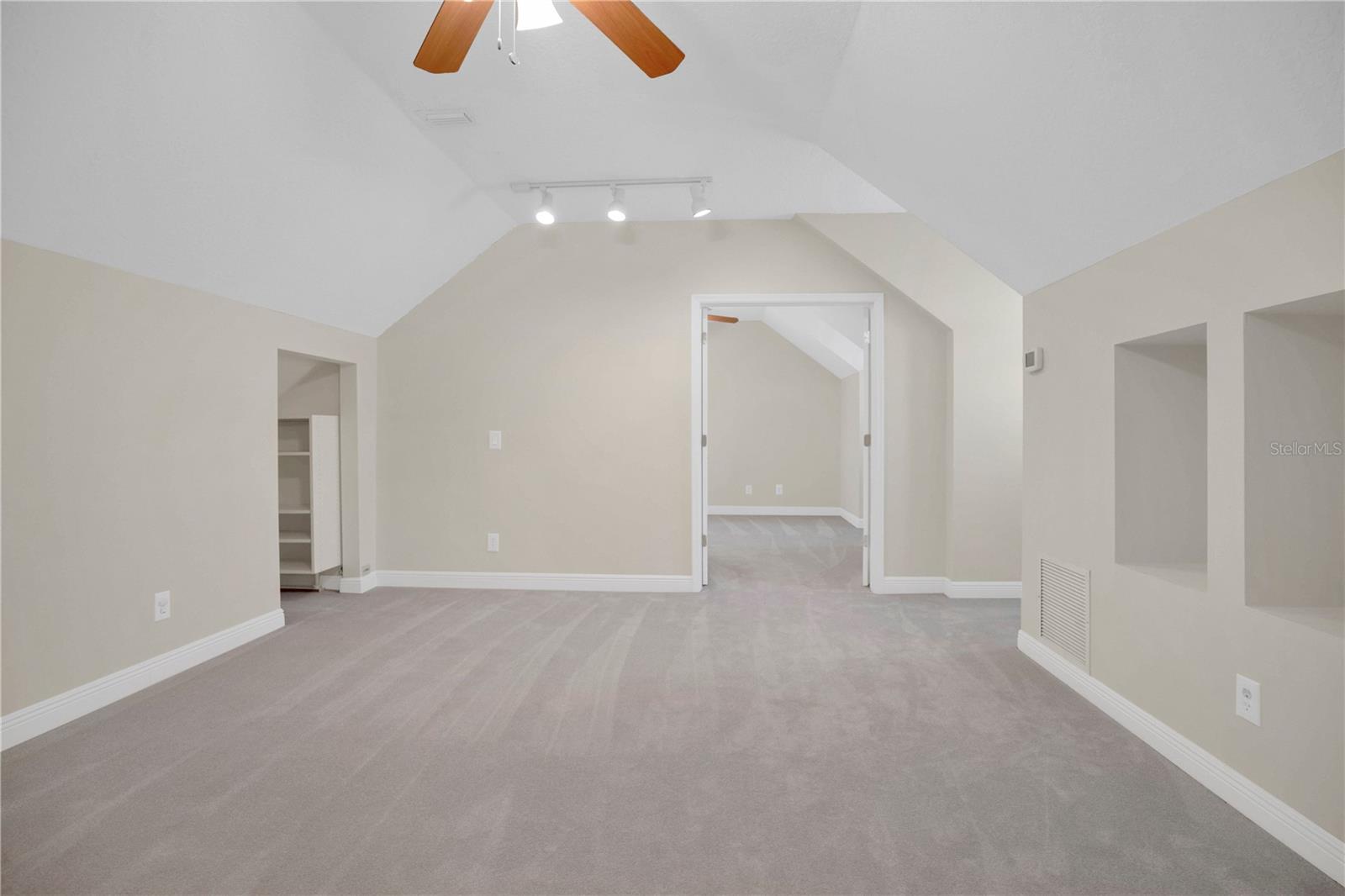 MAITLAND CLUB - Residential