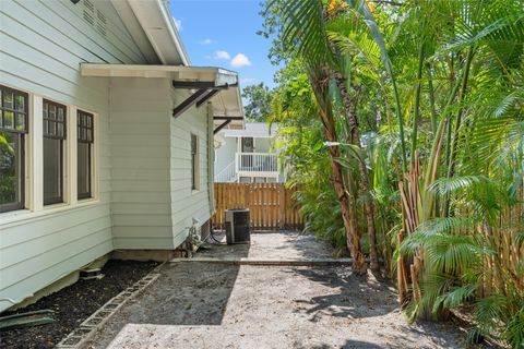 A home in TAMPA