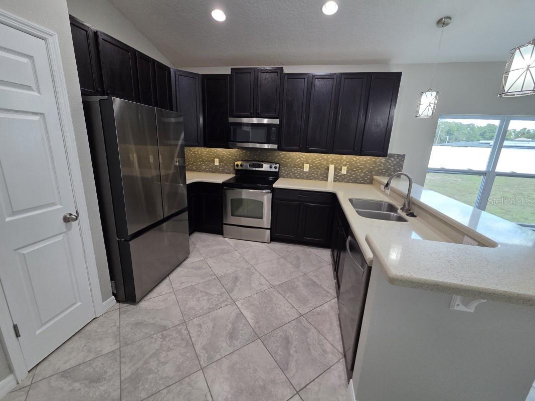 228 WHISPERING PINES WAY