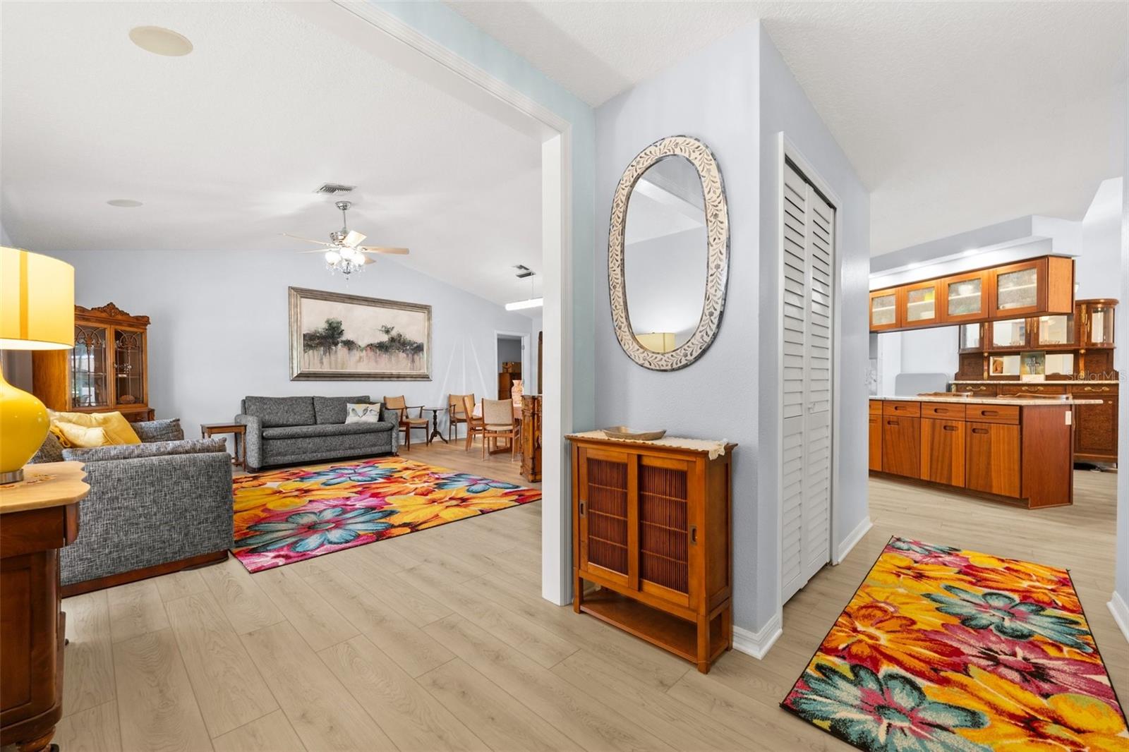 ARTIST ACRES - Residential