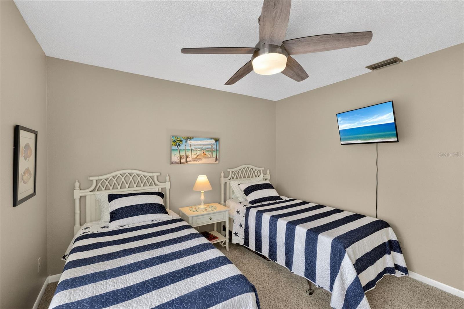 BLUFFS OF SEBRING CONDO - Residential