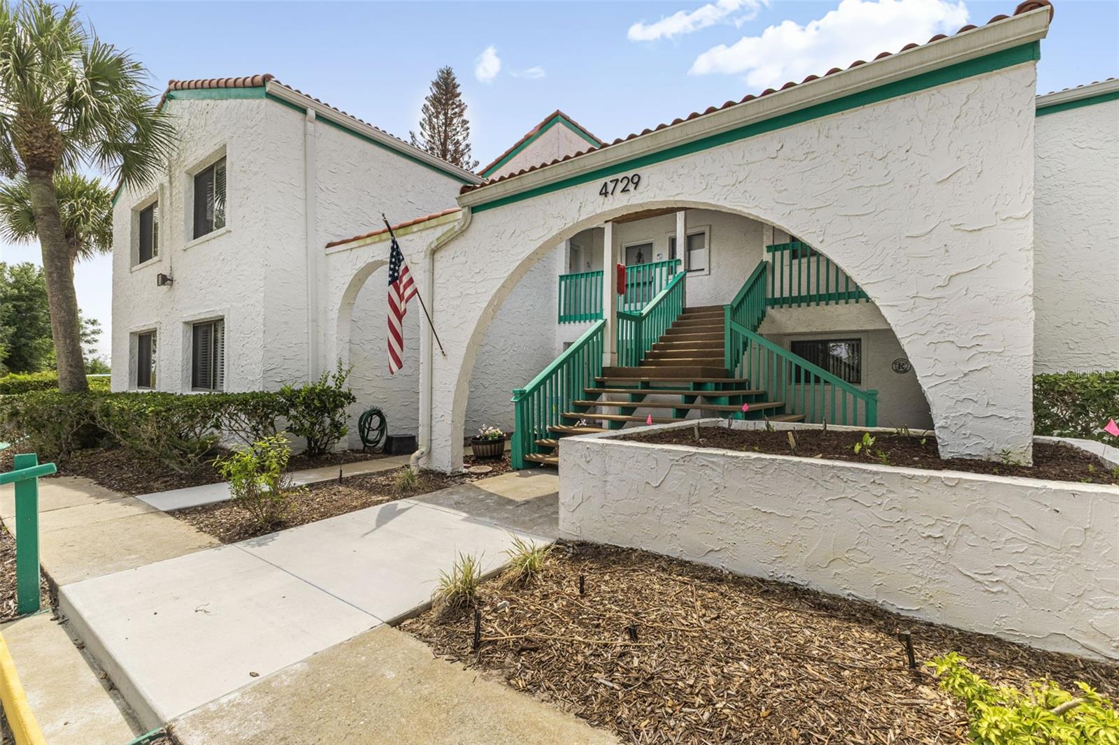 BLUFFS OF SEBRING CONDO - Residential