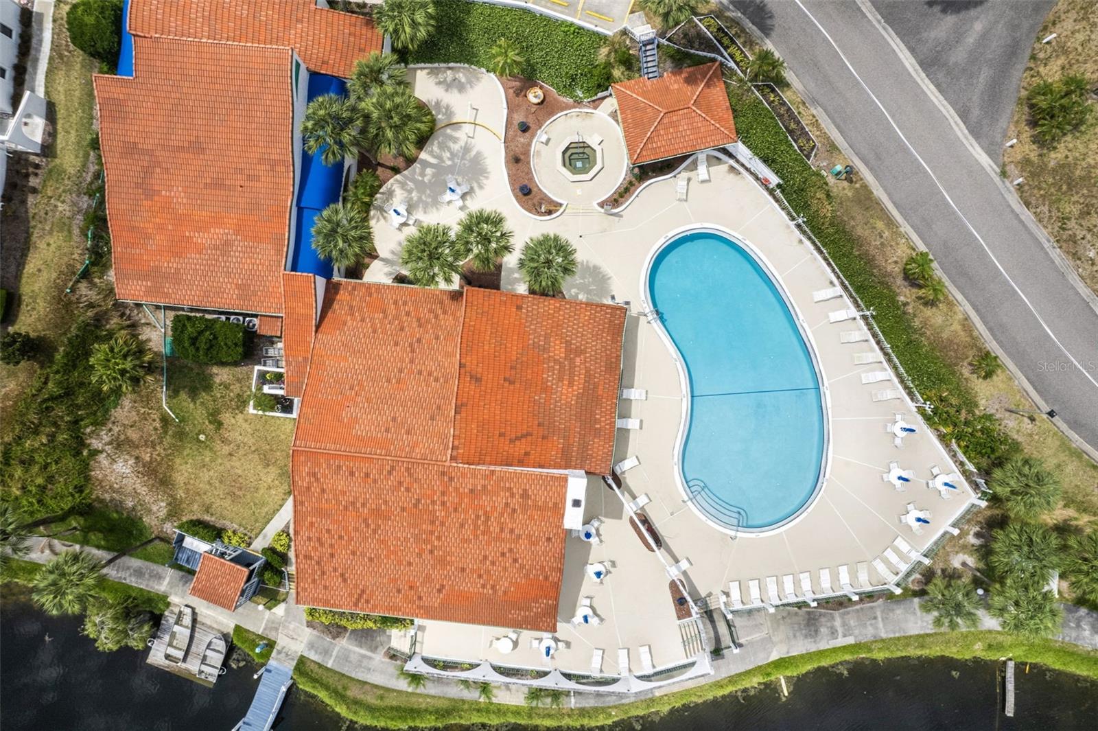 BLUFFS OF SEBRING CONDO - Residential