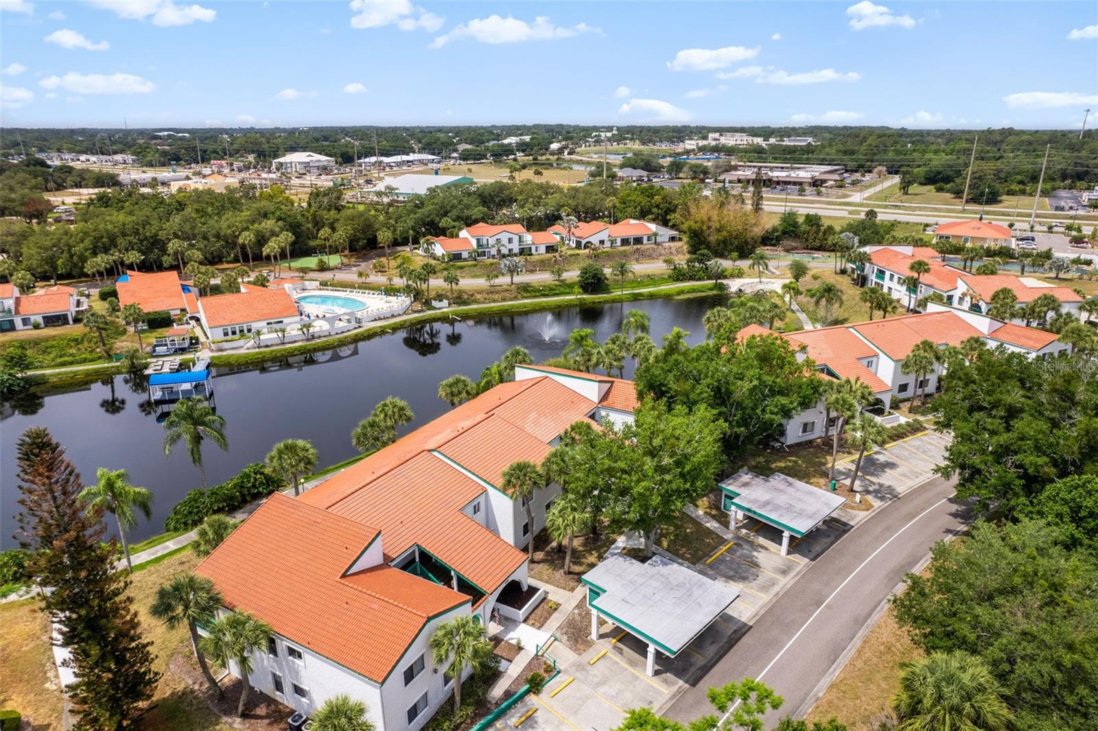 BLUFFS OF SEBRING CONDO - Residential