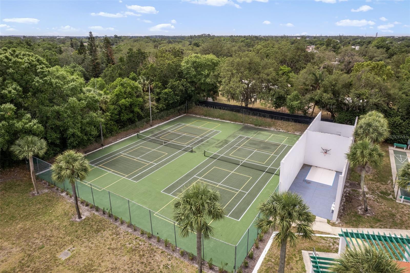BLUFFS OF SEBRING CONDO - Residential