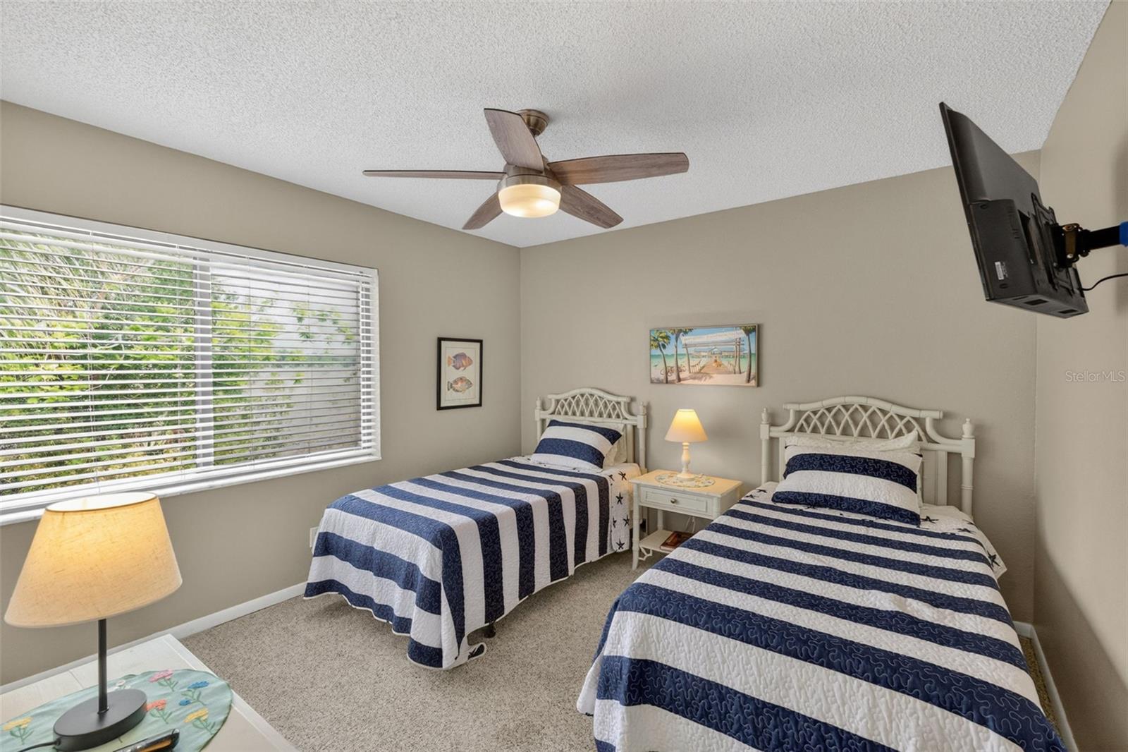 BLUFFS OF SEBRING CONDO - Residential