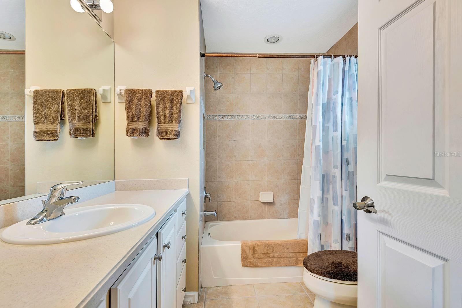 LEXINGTON PH IV - Residential