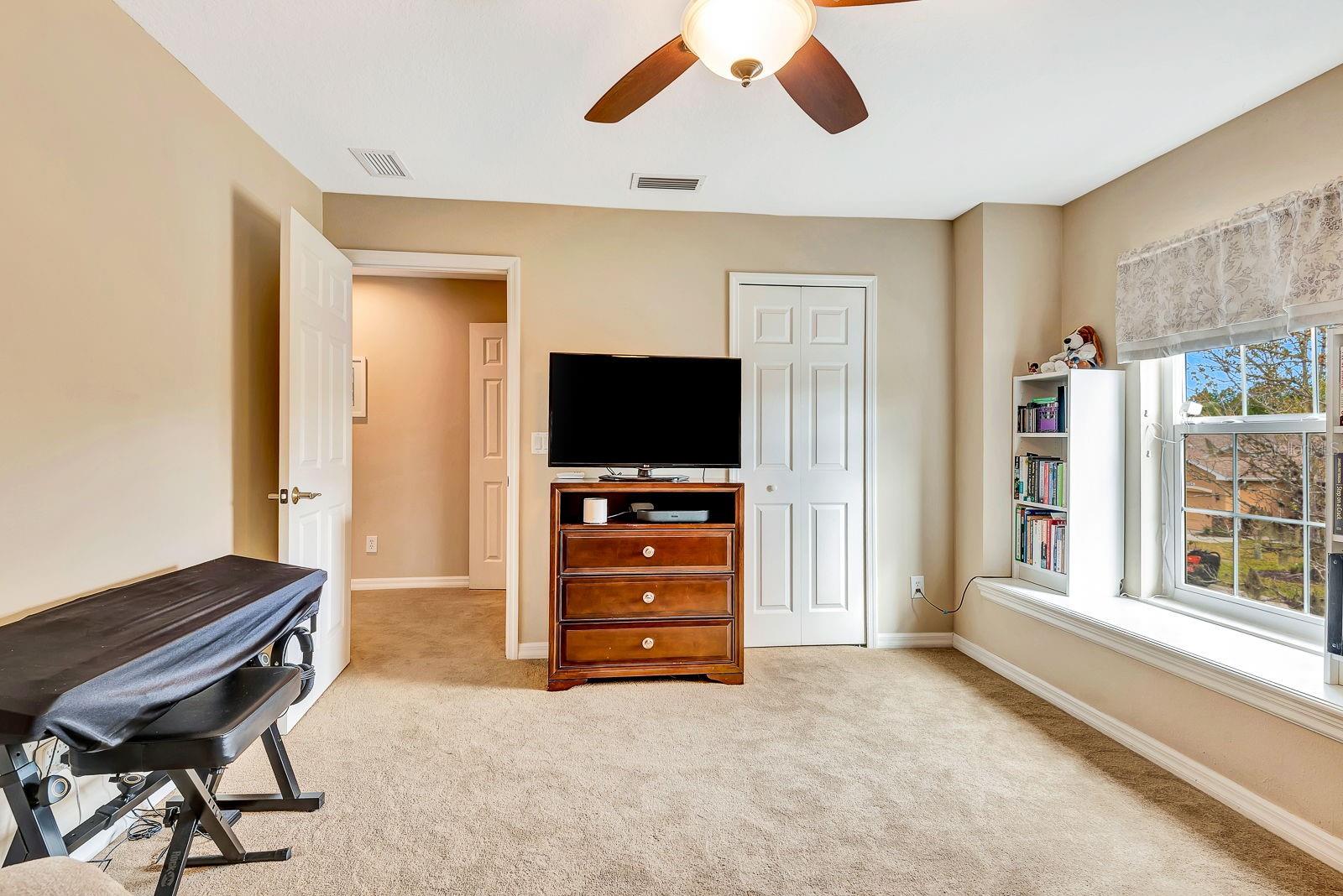 LEXINGTON PH IV - Residential