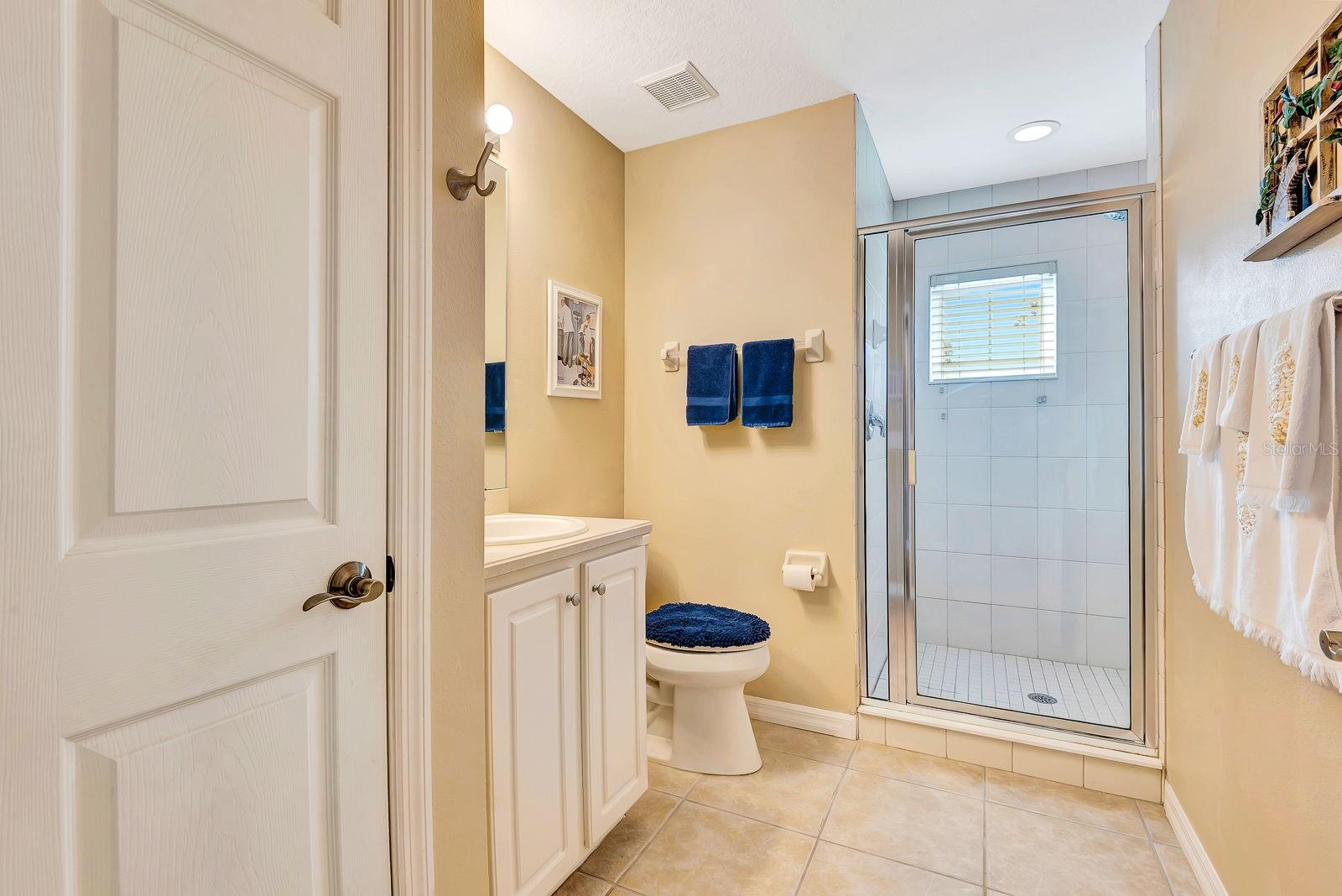 LEXINGTON PH IV - Residential