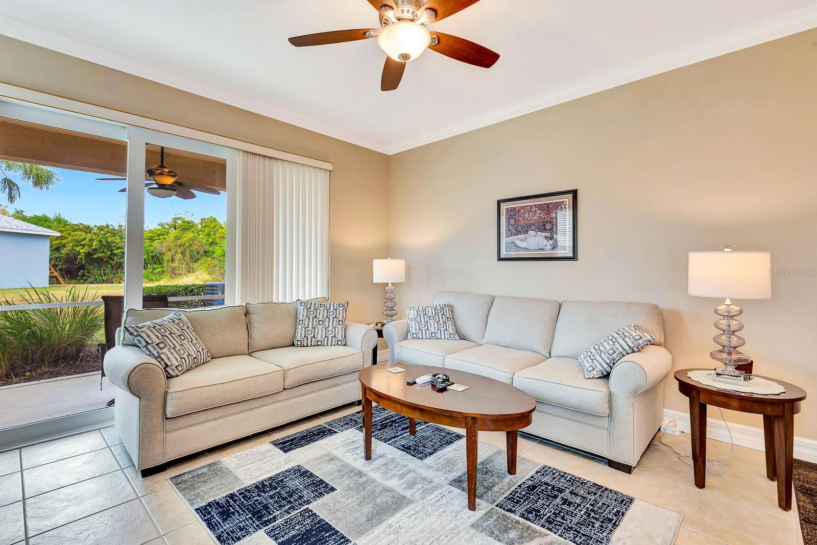 LEXINGTON PH IV - Residential