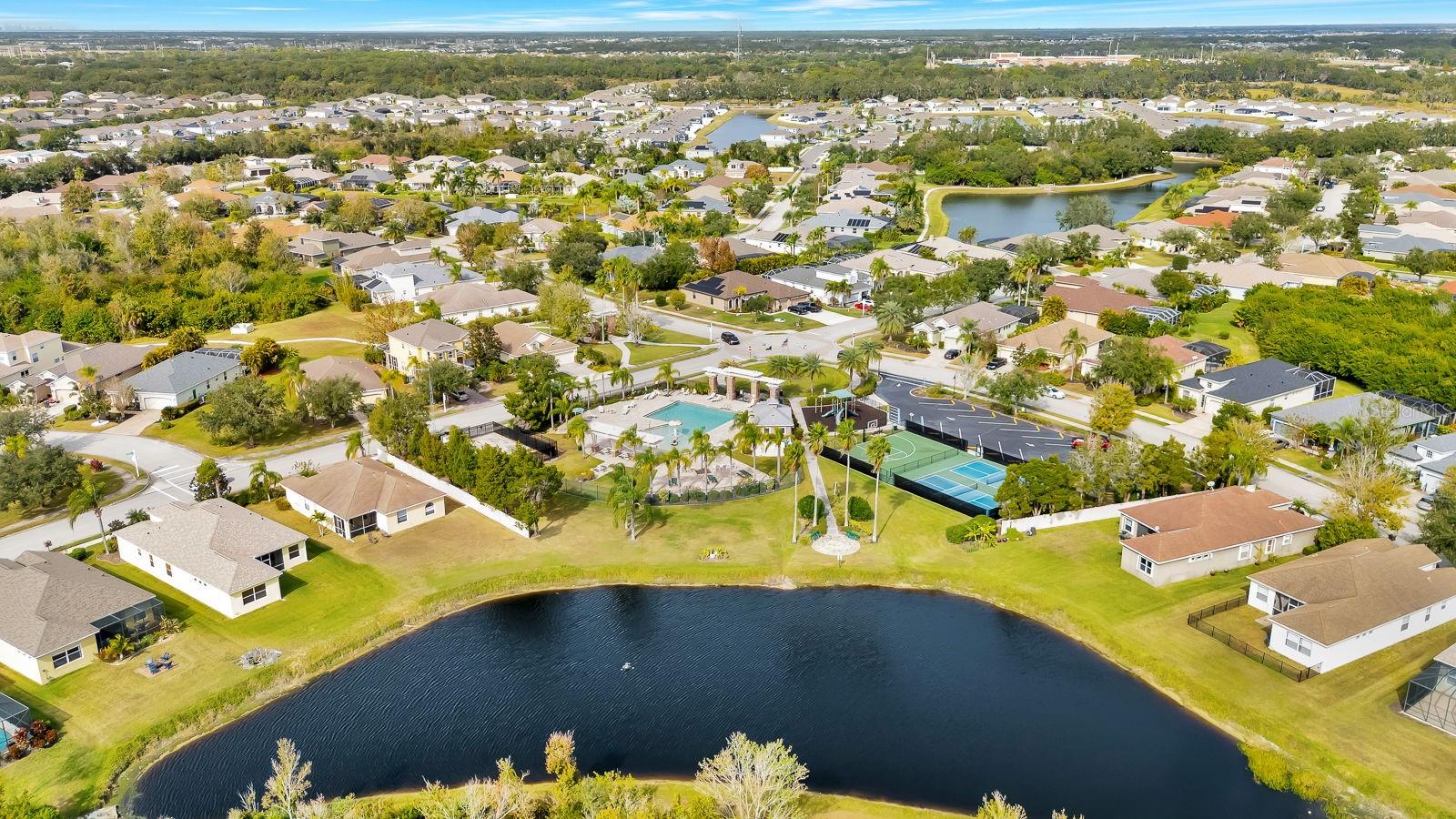 LEXINGTON PH IV - Residential