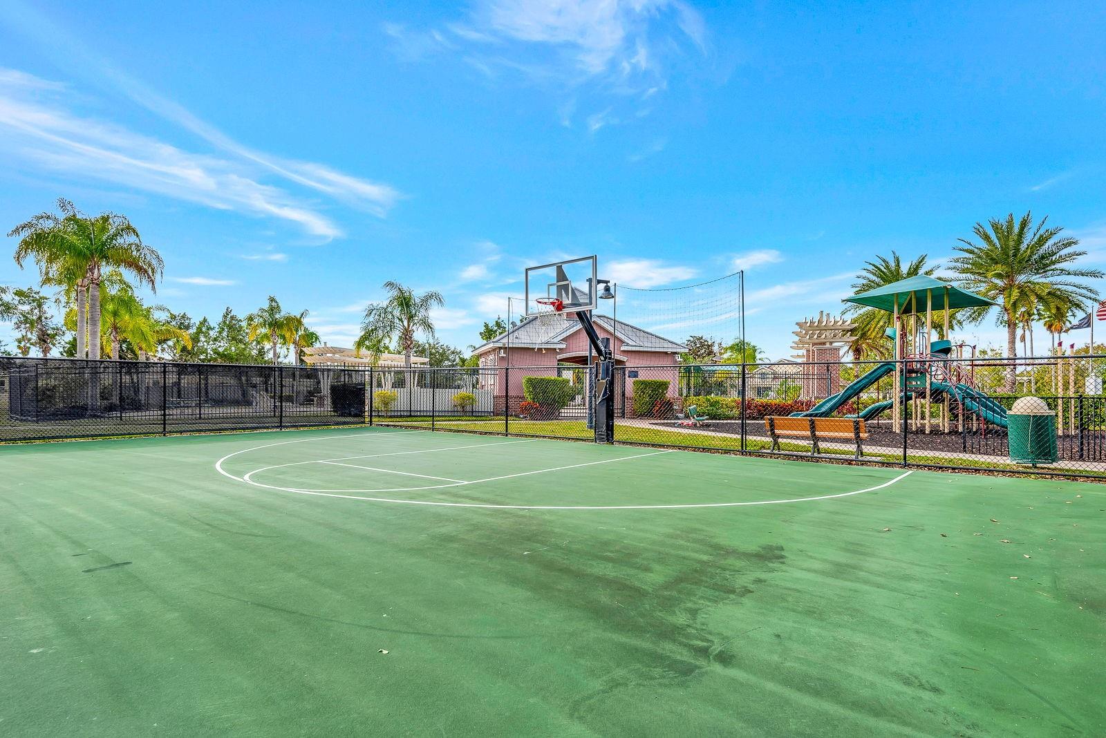 LEXINGTON PH IV - Residential