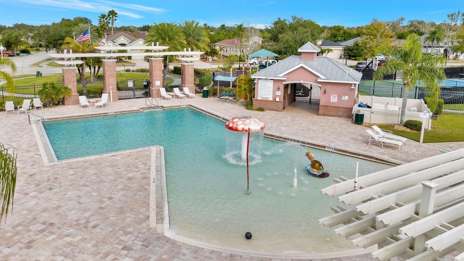 LEXINGTON PH IV - Residential