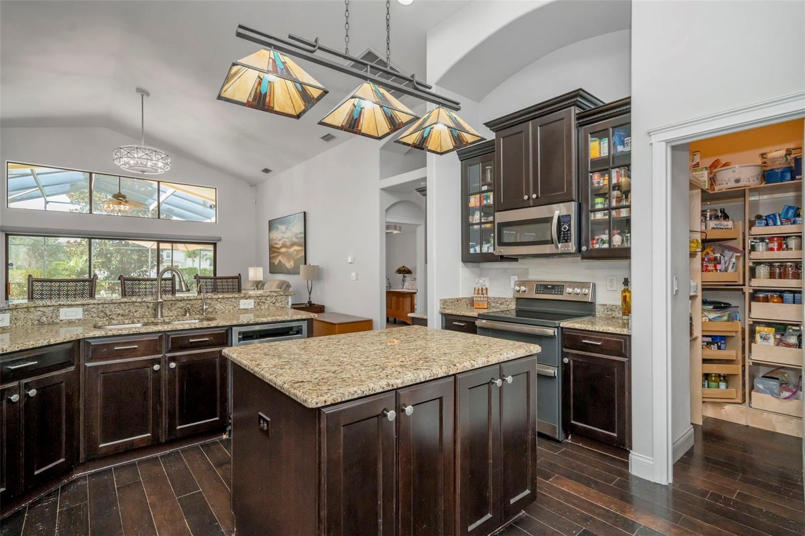 BASSET CREEK ESTATES PH 1 - Residential