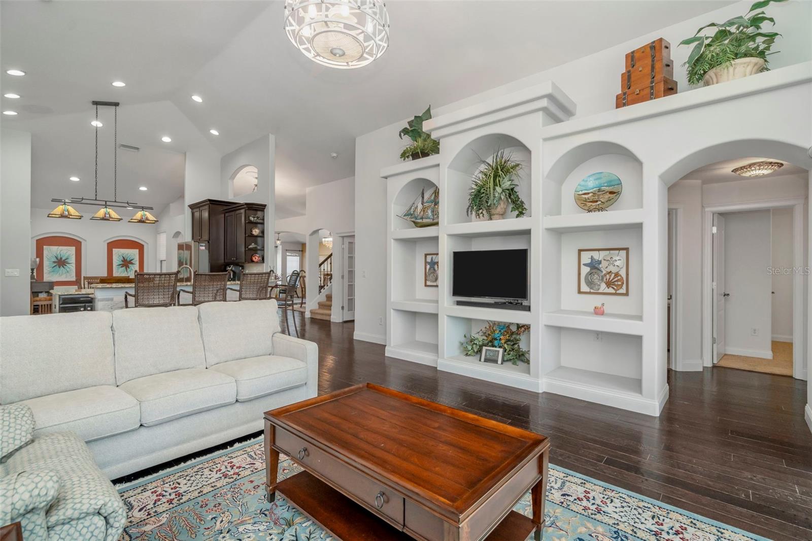 BASSET CREEK ESTATES PH 1 - Residential
