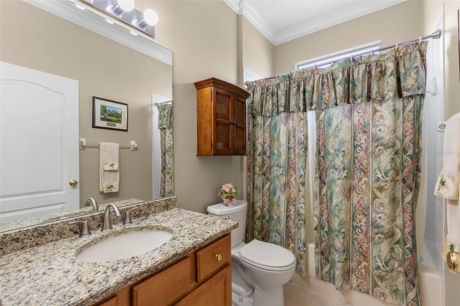 IVY LAKE ESTATES - Residential