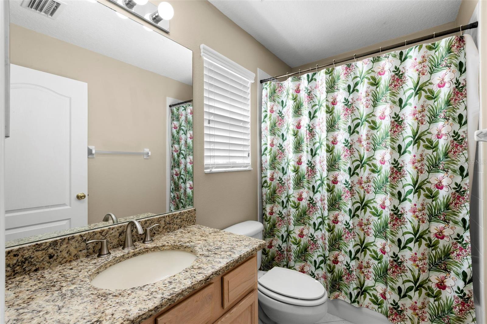 IVY LAKE ESTATES - Residential