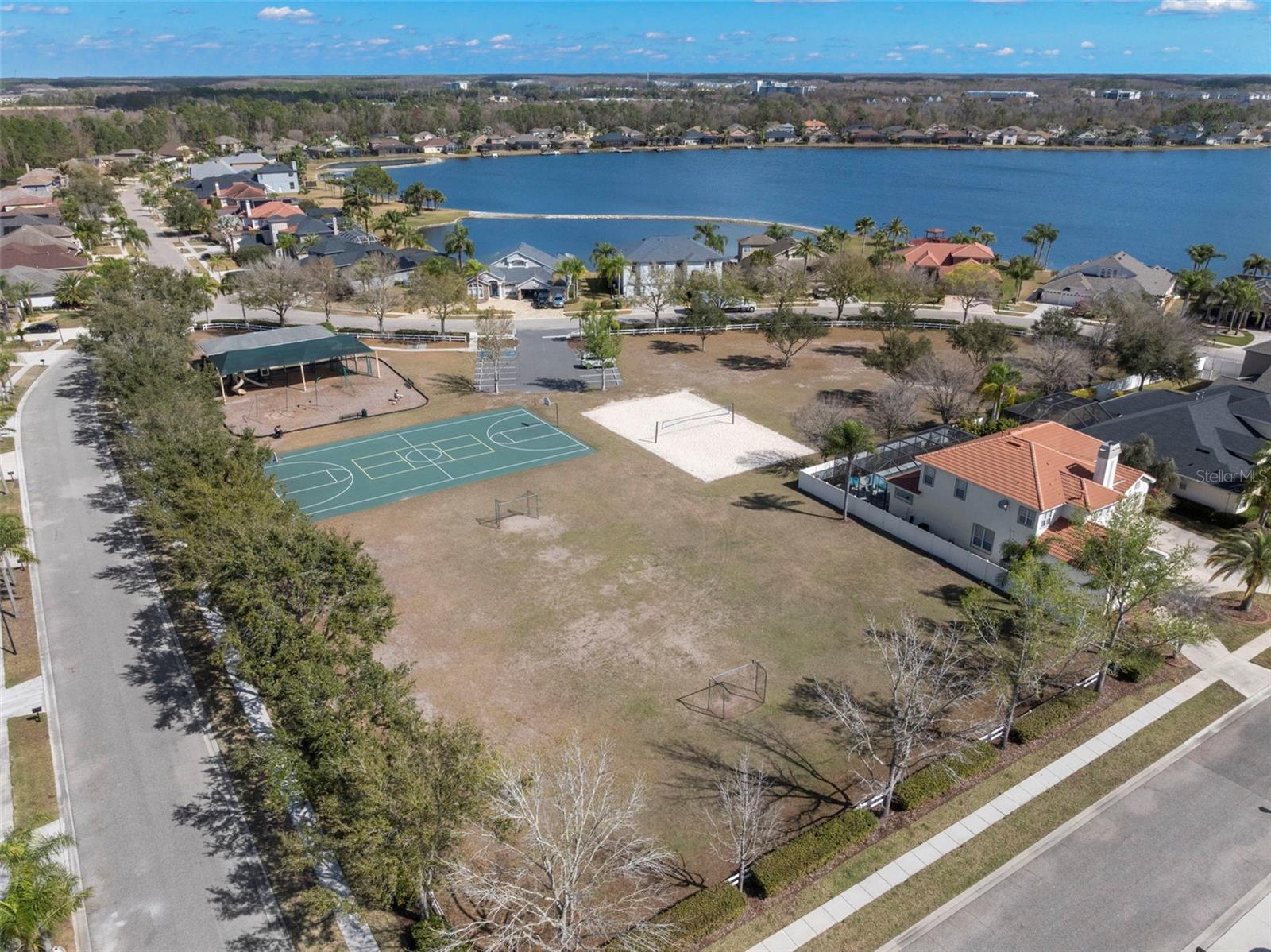 IVY LAKE ESTATES - Residential