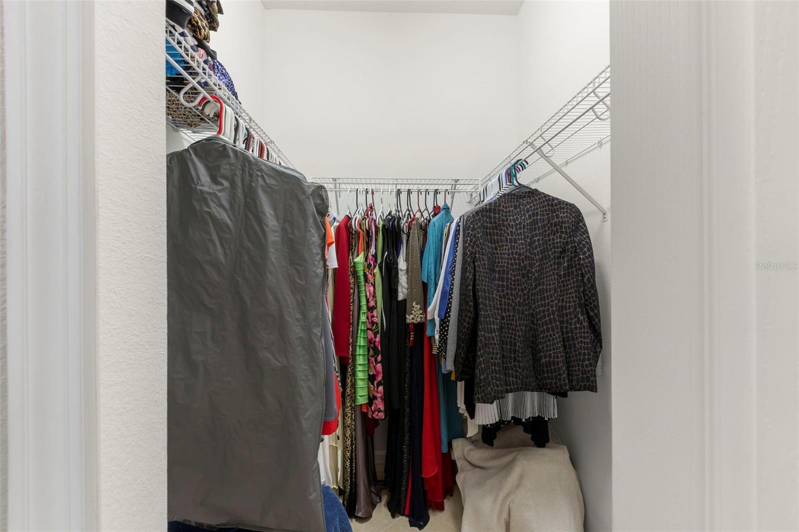 IVY LAKE ESTATES - Residential