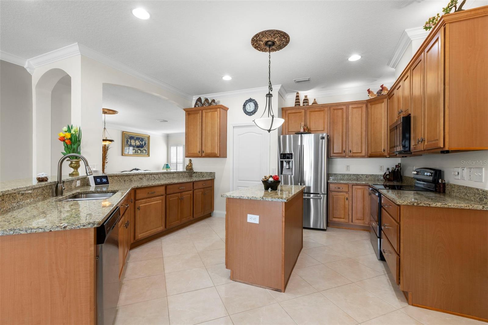 IVY LAKE ESTATES - Residential