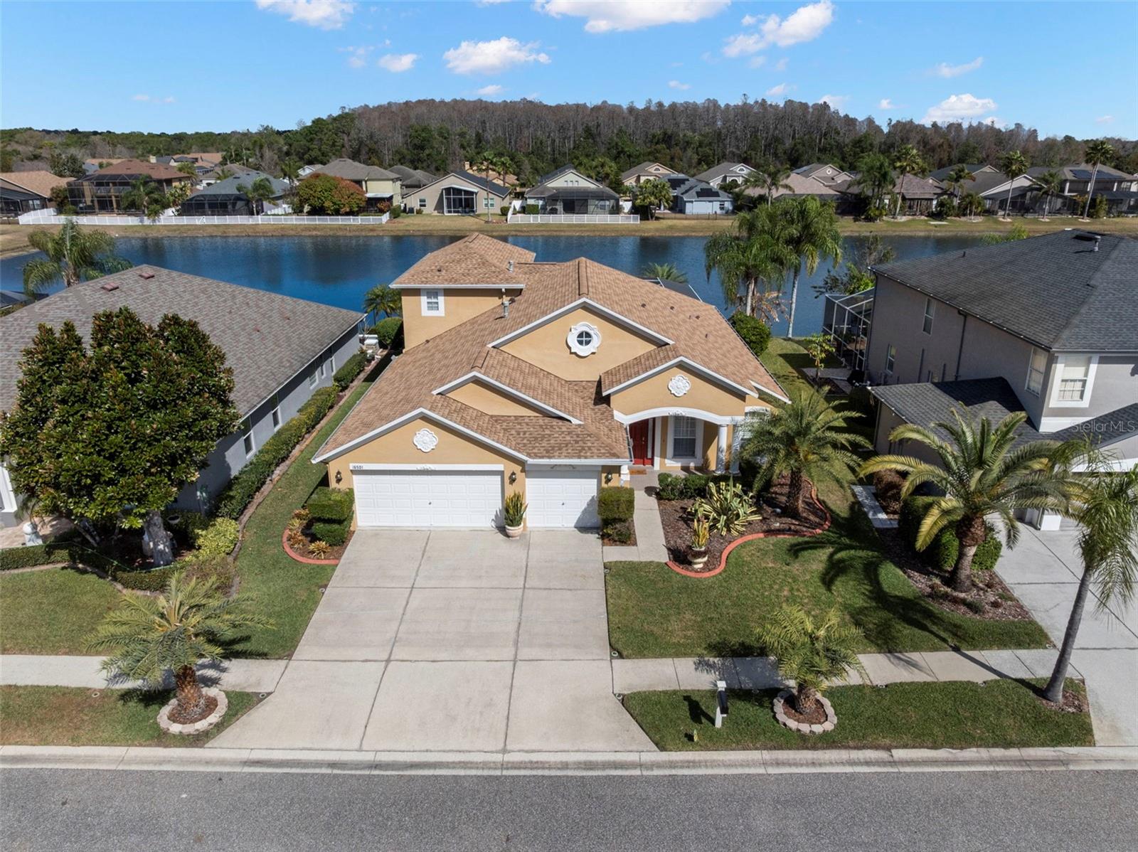 IVY LAKE ESTATES - Residential