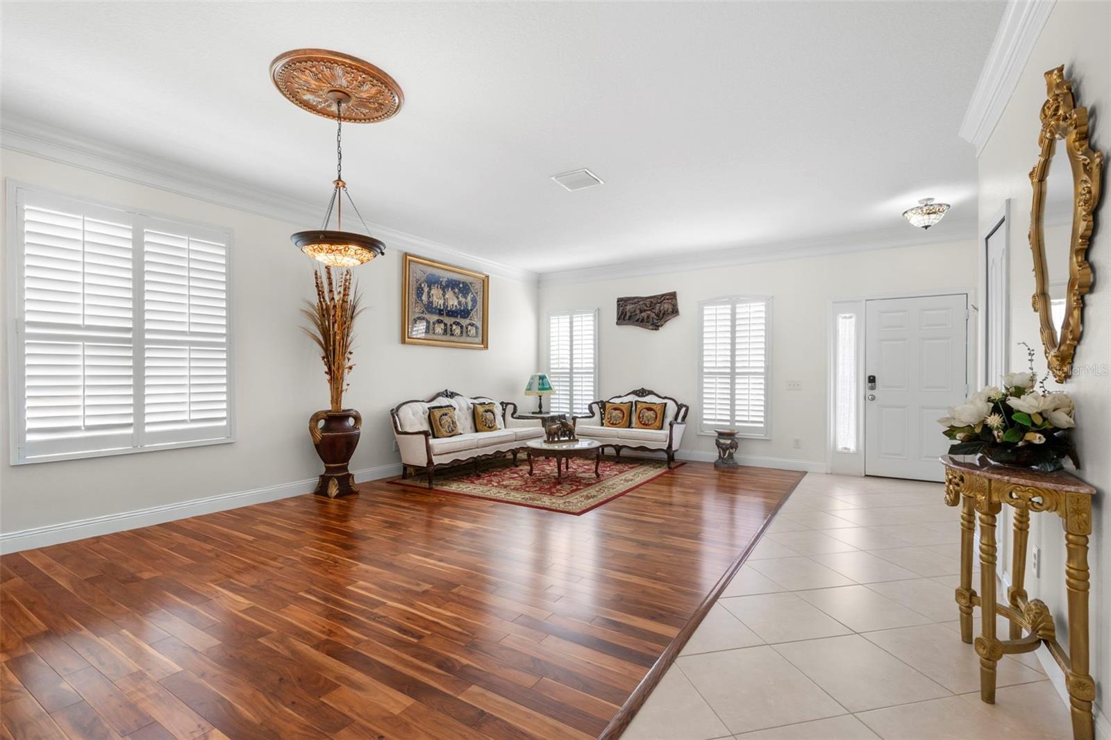 IVY LAKE ESTATES - Residential