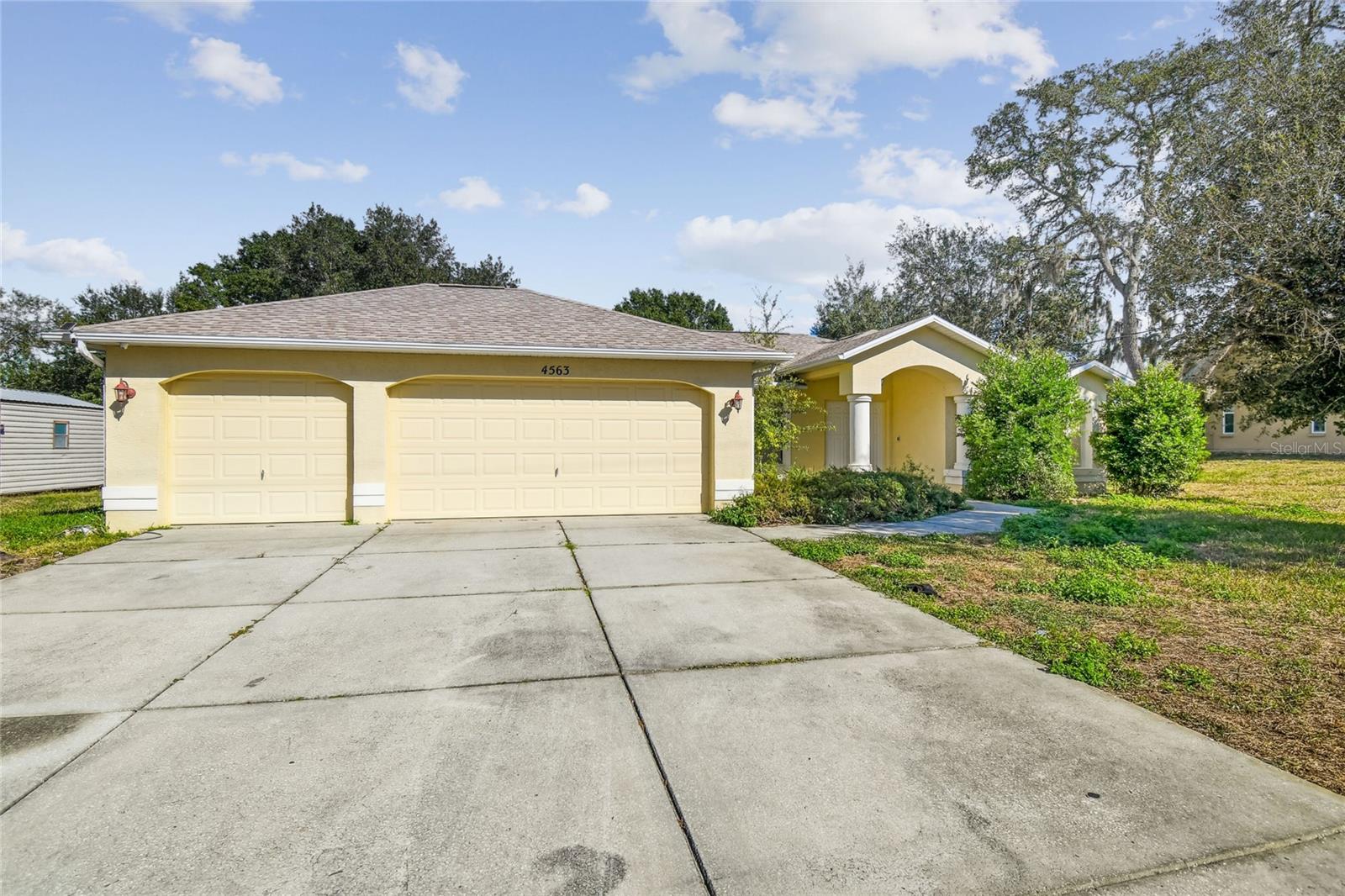 SPRING HILL - Residential