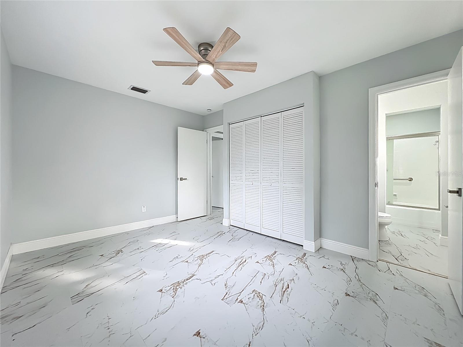 RI MAR RIDGE - Residential