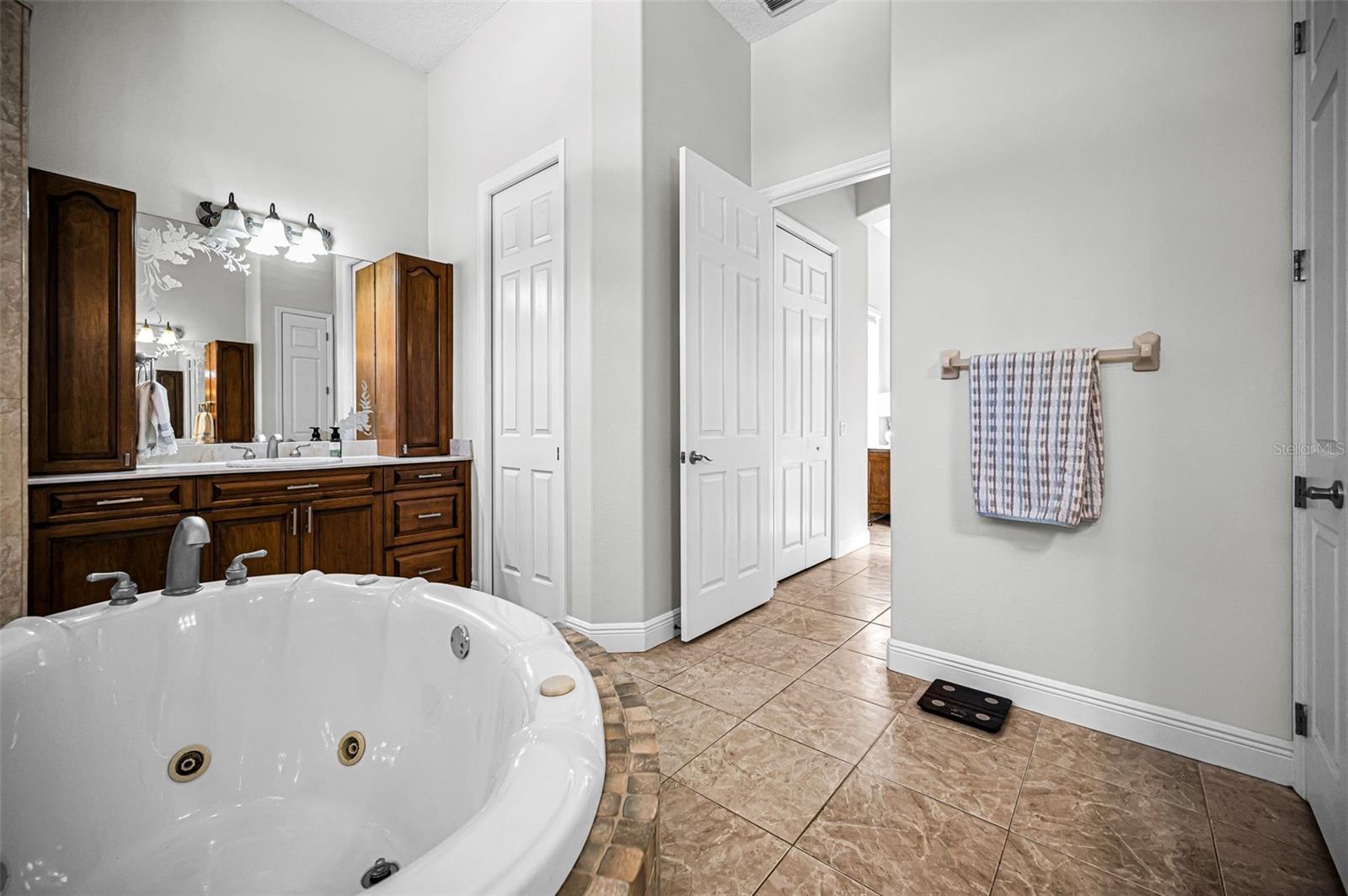 ARISTIDA - Residential