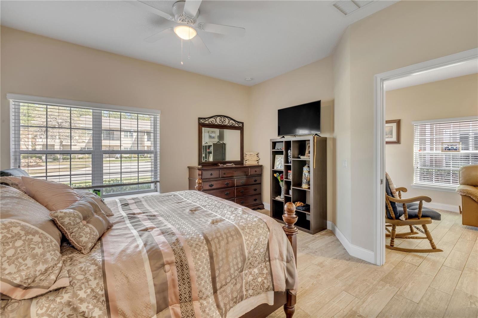 VENETIAN BAY PH 1B UN 1 #H - Residential