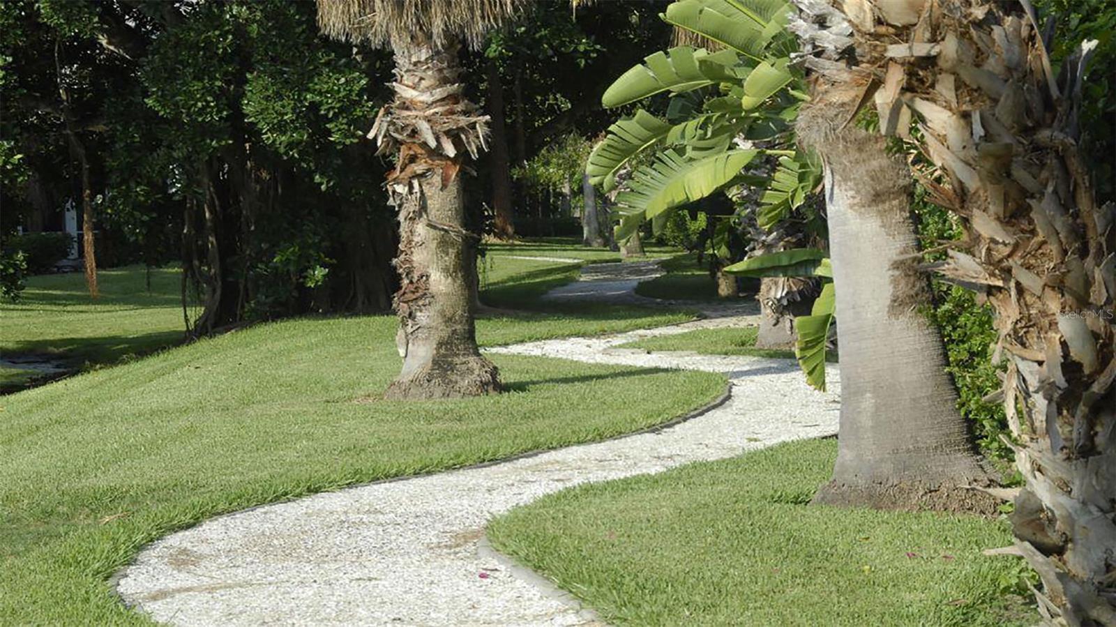 GULF & BAY CLUB BAYSIDE - Residential Lease