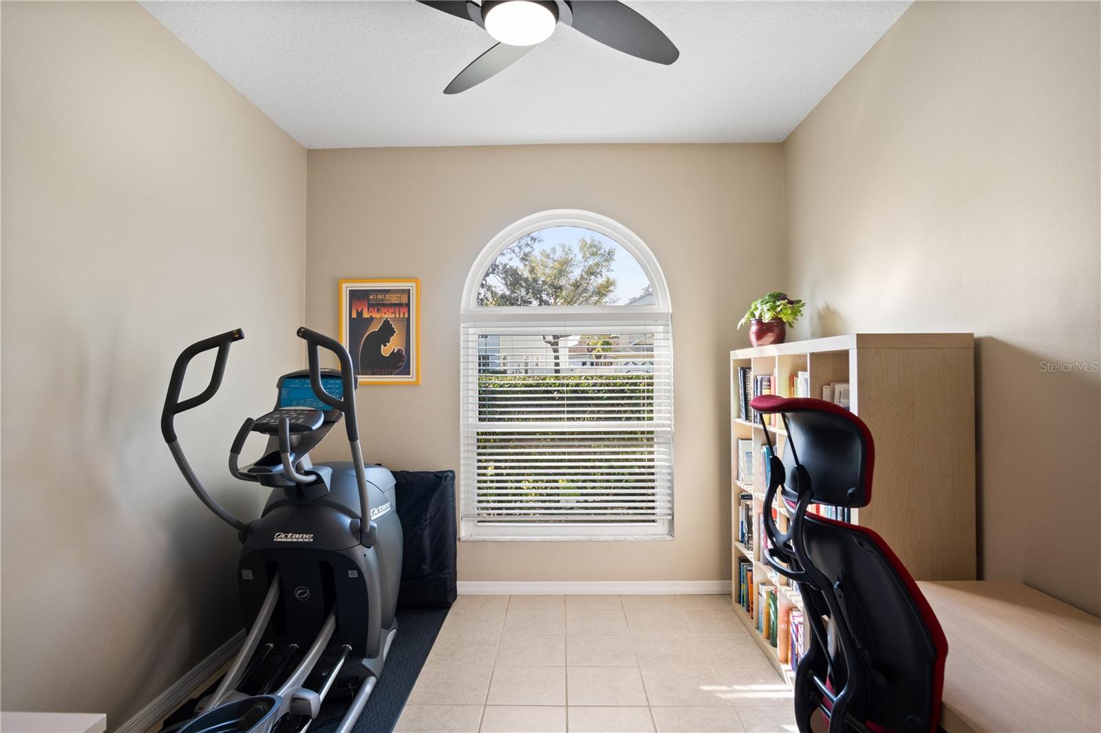 UNIVERSITY ESTATES - Residential