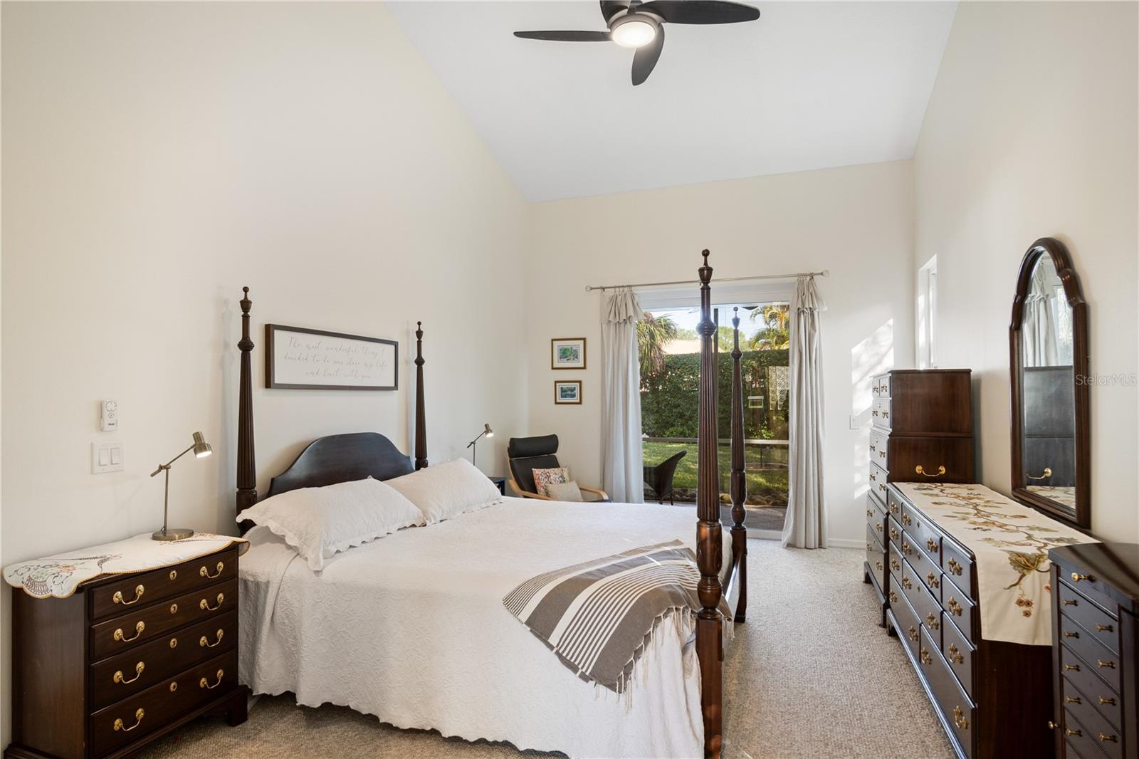 UNIVERSITY ESTATES - Residential