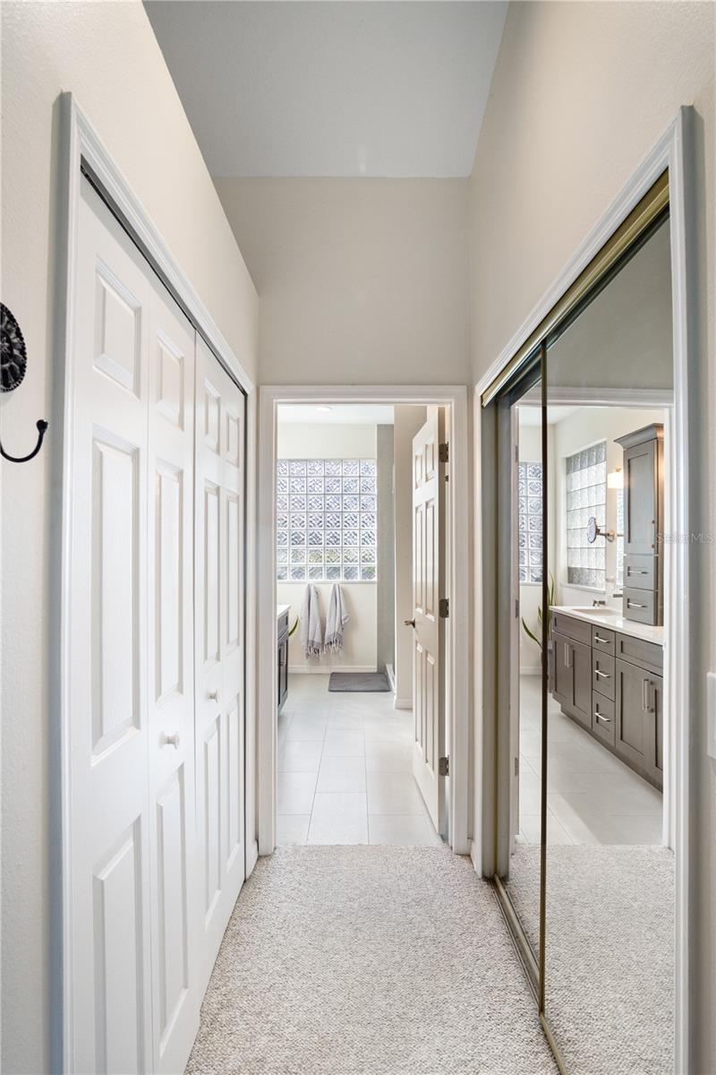 UNIVERSITY ESTATES - Residential