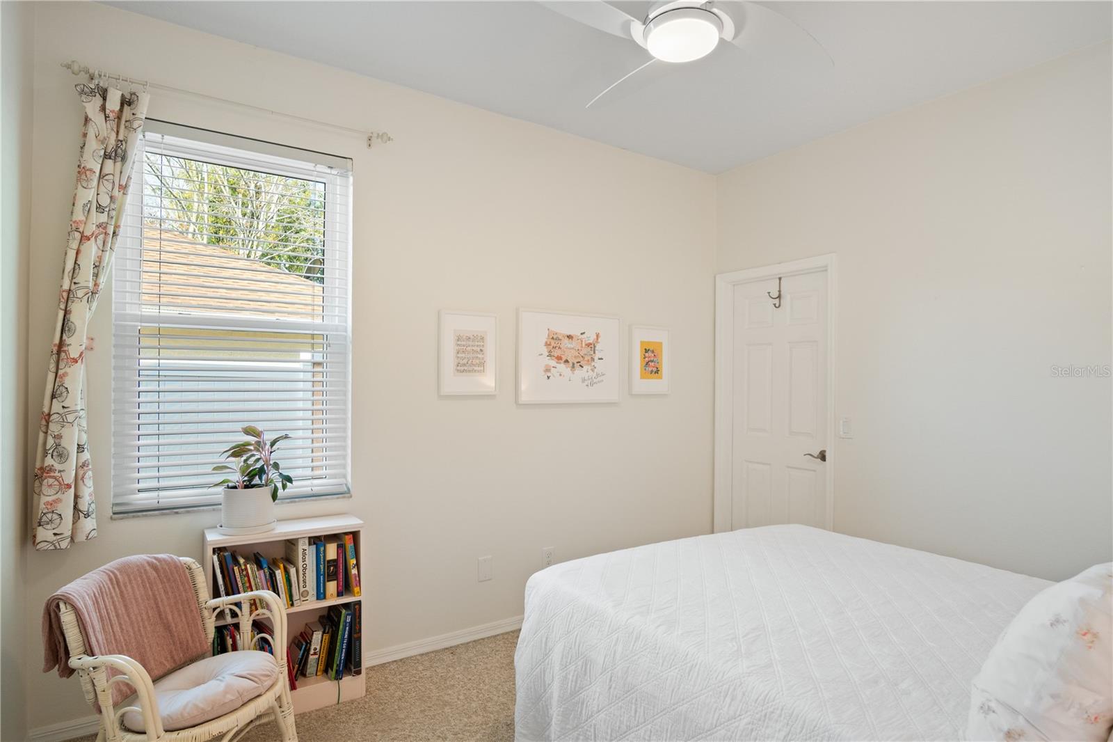 UNIVERSITY ESTATES - Residential