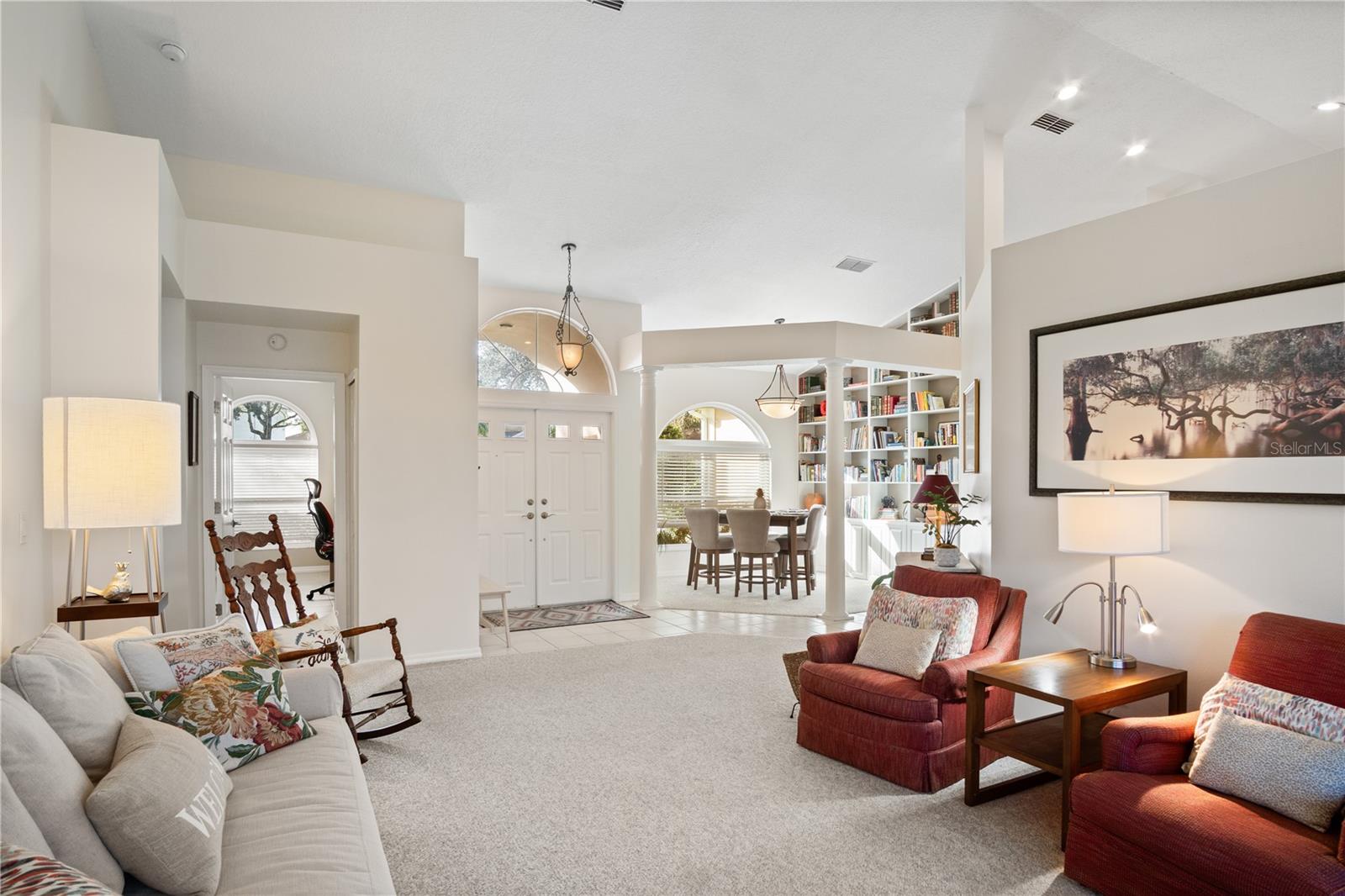 UNIVERSITY ESTATES - Residential