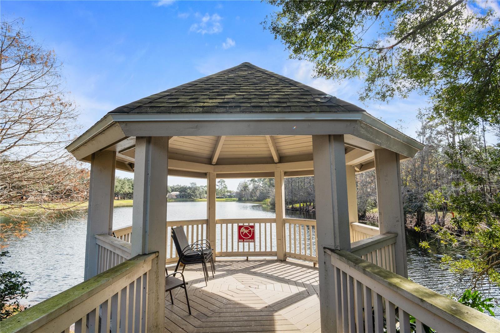 UNIVERSITY ESTATES - Residential