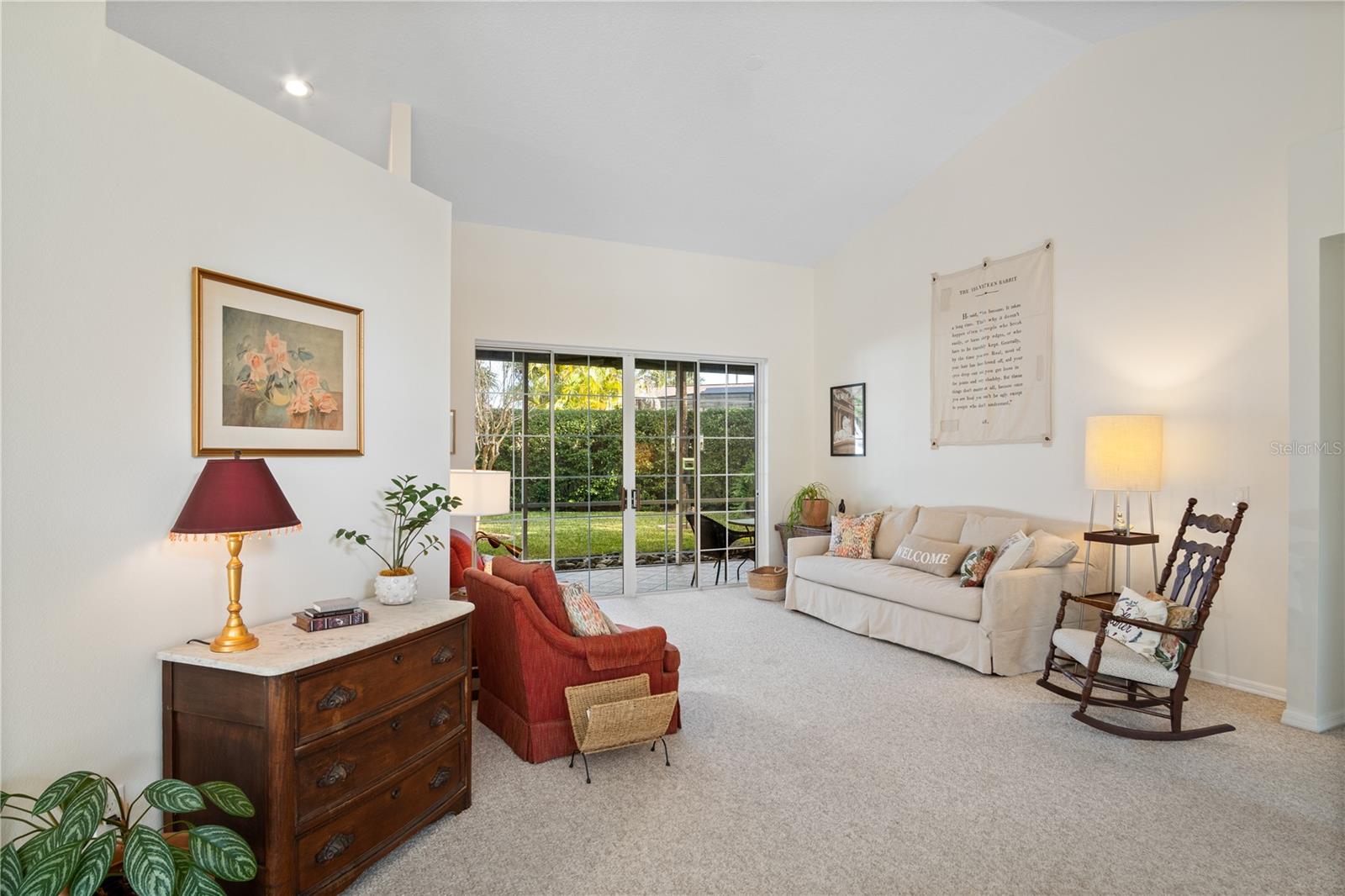 UNIVERSITY ESTATES - Residential