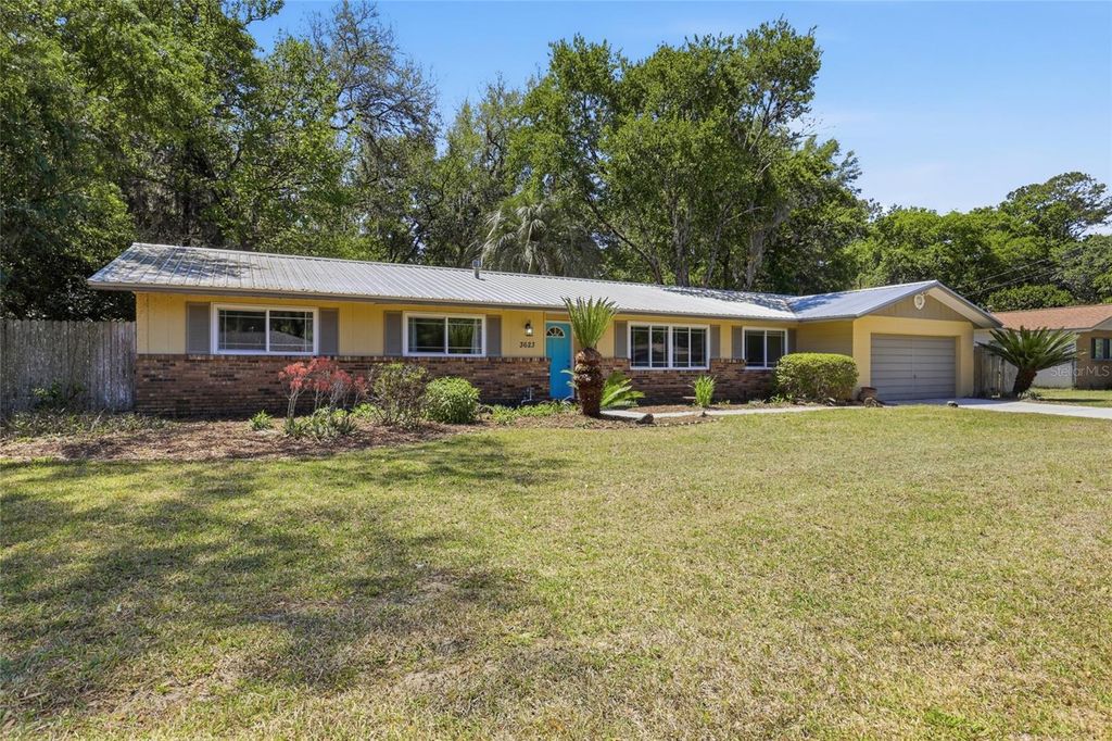 Photo of 3623 NW 46th Place, Gainesville, FL 32605 (MLS # GC539214)