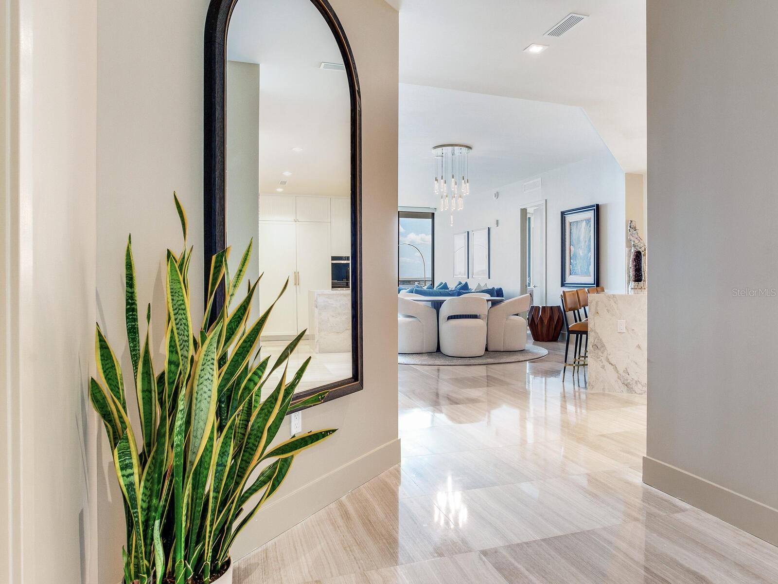 2912 W SANTIAGO STREET 803