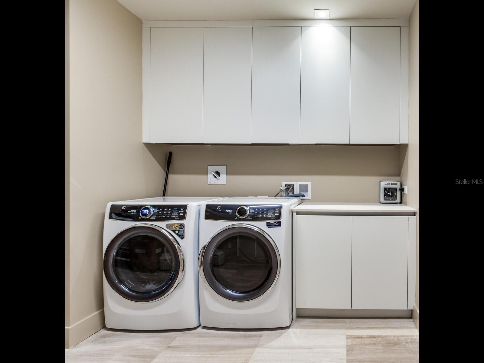 BAYSHORE YSABELLA A CONDOMINIUM - Residential