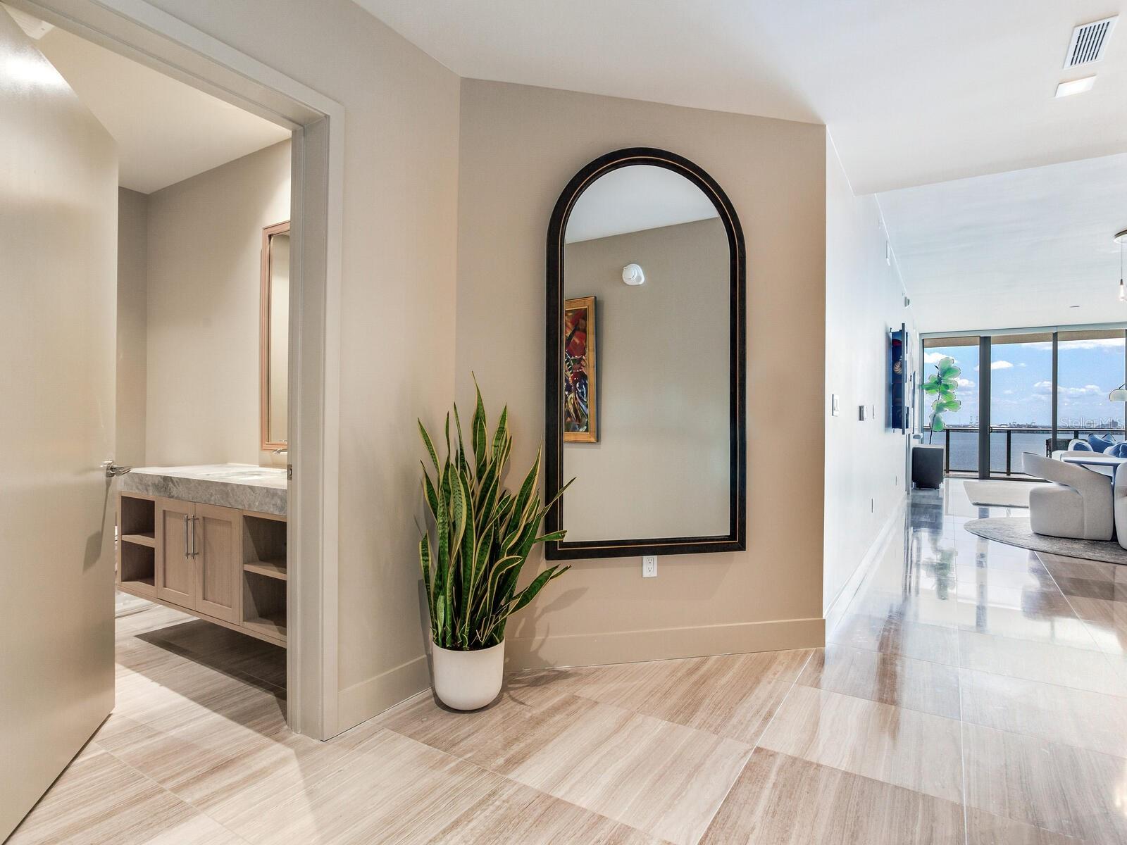 2912 W SANTIAGO STREET 803