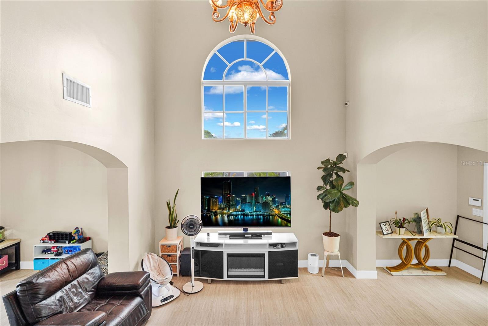 MILON VENTURE - Residential