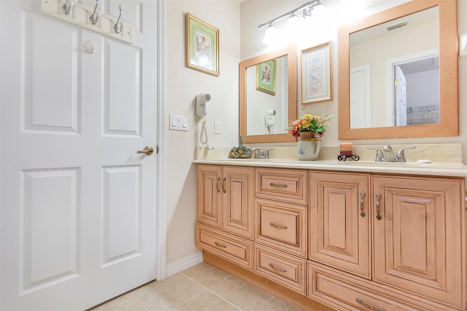 Venetian Bay Ph 1B Unit 01 - Residential