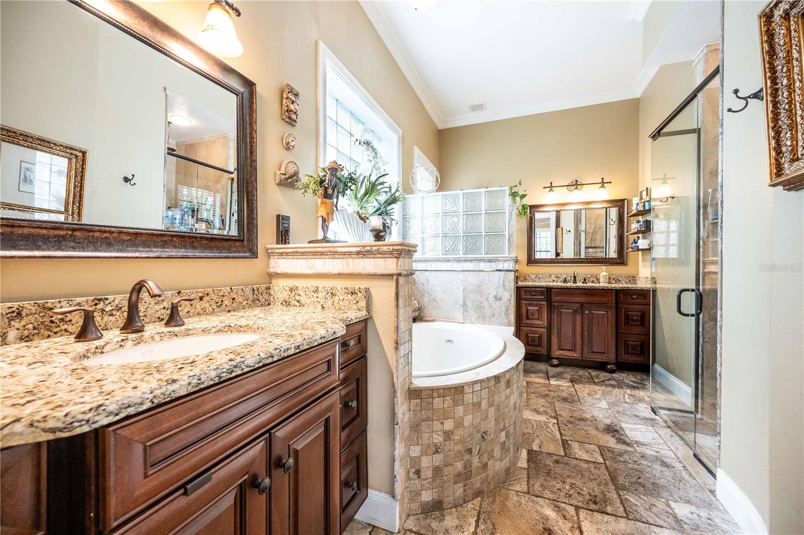 COMSTOCK PARK - Residential