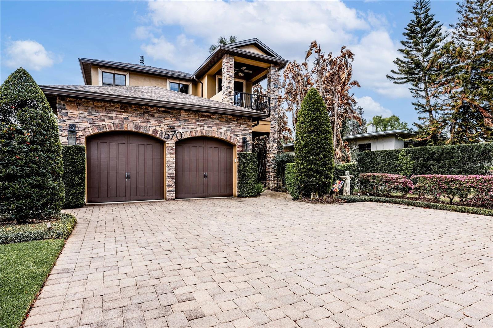 COMSTOCK PARK - Residential