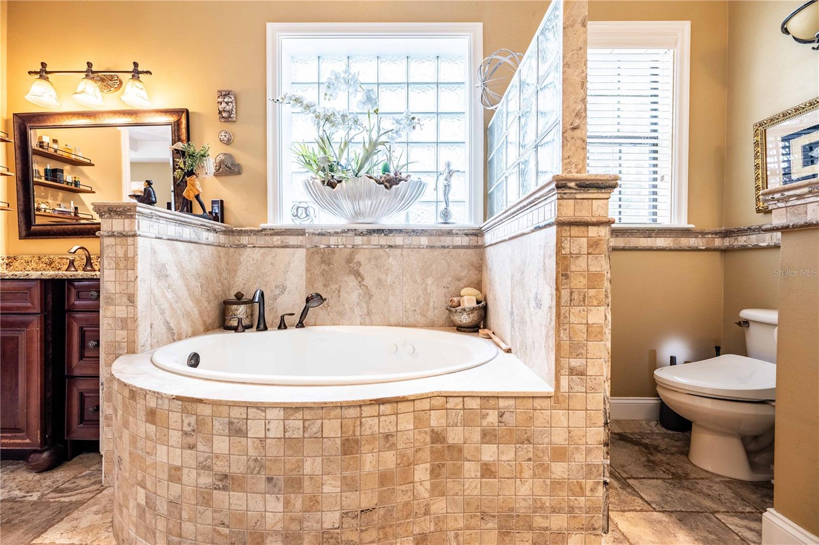 COMSTOCK PARK - Residential