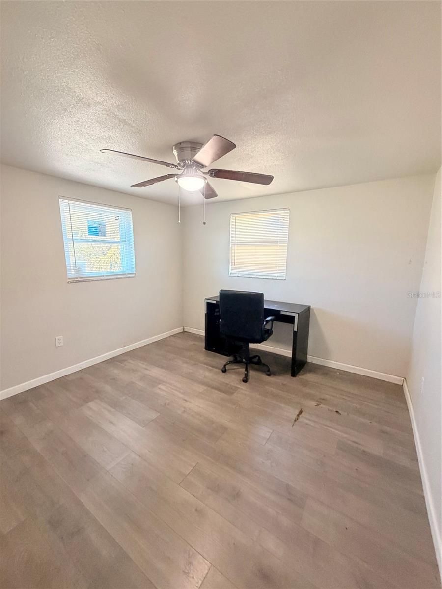 EMBASSY HILLS - Residential